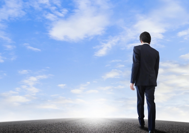 Read more about the article エンジニアの迷いをほどく矢内綾乃のKindle本が示す一歩